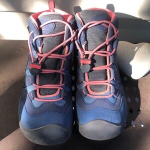 Keen Kids Navy and Pink Lace-Up Outdoor Boots